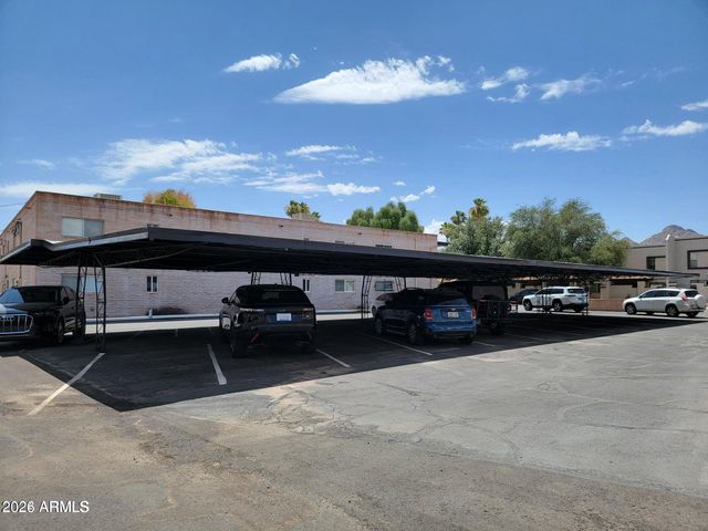 7401 E NORTHLAND Drive 8, Scottsdale, AZ 85251