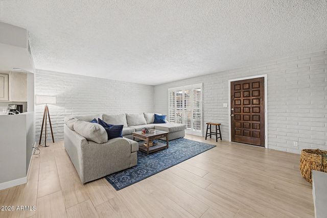 7401 E NORTHLAND Drive 8, Scottsdale, AZ 85251