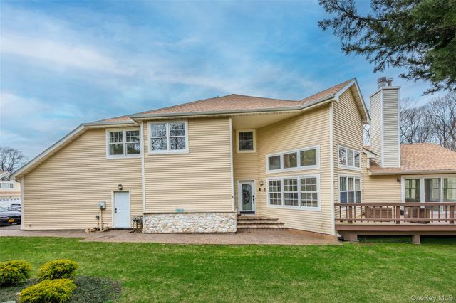1 Princess Tree Court, Port Jefferson Village, NY 11777