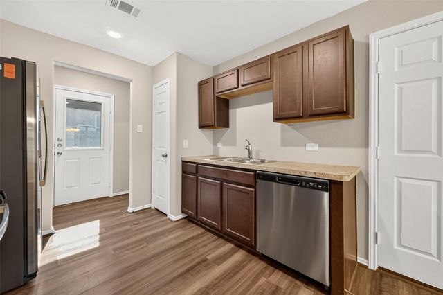 8131 Blooming Meadow Lane, Houston, TX 77016