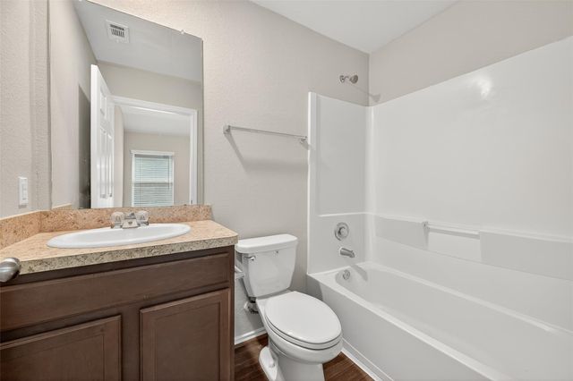 8131 Blooming Meadow Lane, Houston, TX 77016