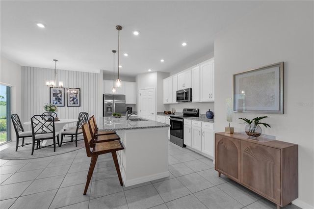 422 EVENTIDE AVENUE, Mascotte, FL 34753