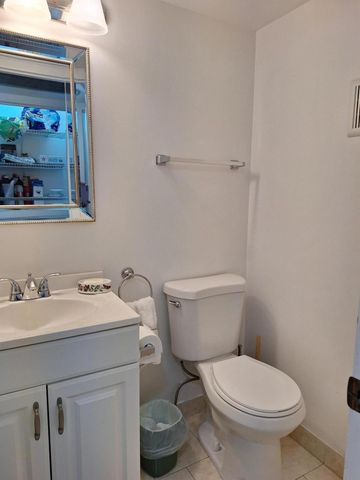 1010 Wolverton A, Boca Raton, FL 33433