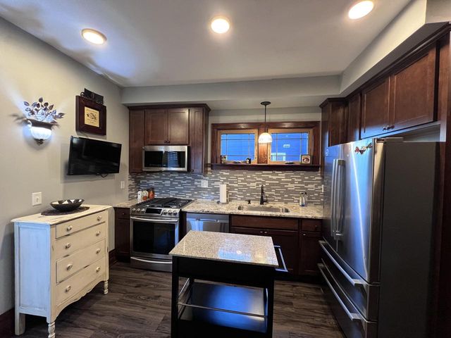 1423 N 26th St, Superior, WI 54880