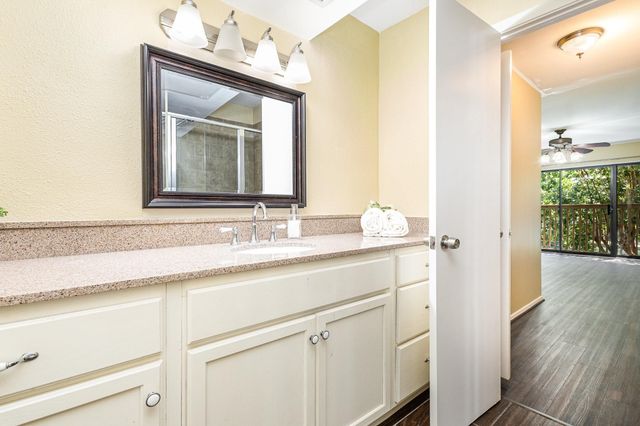 2953 Country Place Circle, Carrollton, TX 75006