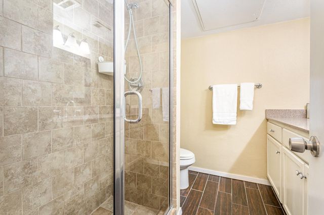 2953 Country Place Circle, Carrollton, TX 75006