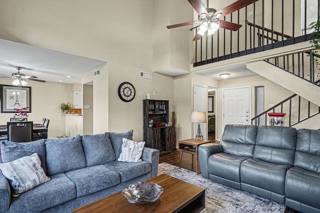 2953 Country Place Circle, Carrollton, TX 75006