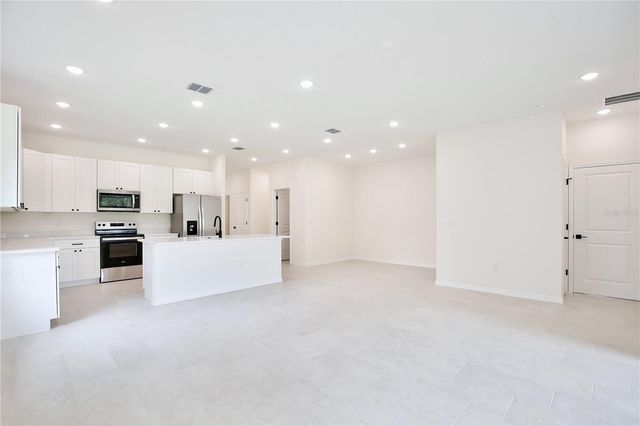 3060 SUNSCAPE TERRACE, Groveland, FL 34736