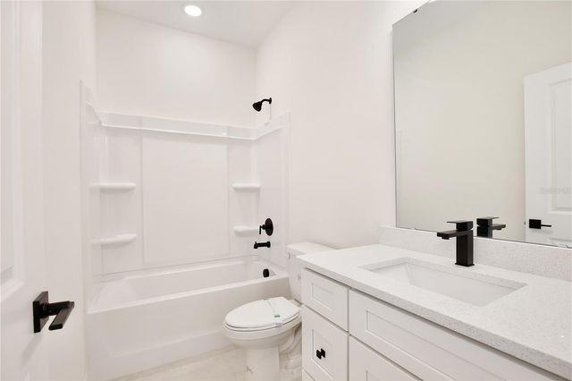 3060 SUNSCAPE TERRACE, Groveland, FL 34736
