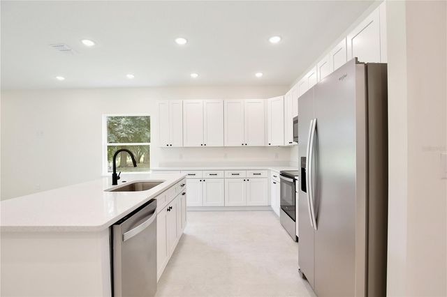 3060 SUNSCAPE TERRACE, Groveland, FL 34736