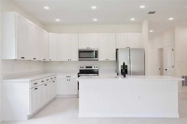 3060 SUNSCAPE TERRACE, Groveland, FL 34736