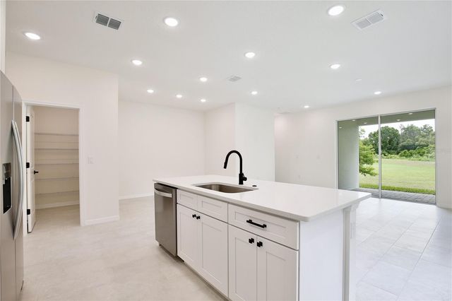 3060 SUNSCAPE TERRACE, Groveland, FL 34736