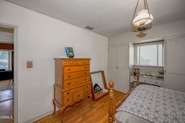 1404 Sycamore Avenue, Glendale, CA 91201