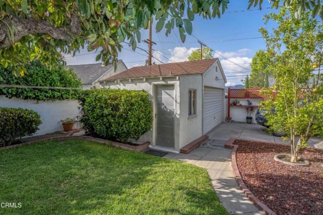 1404 Sycamore Avenue, Glendale, CA 91201