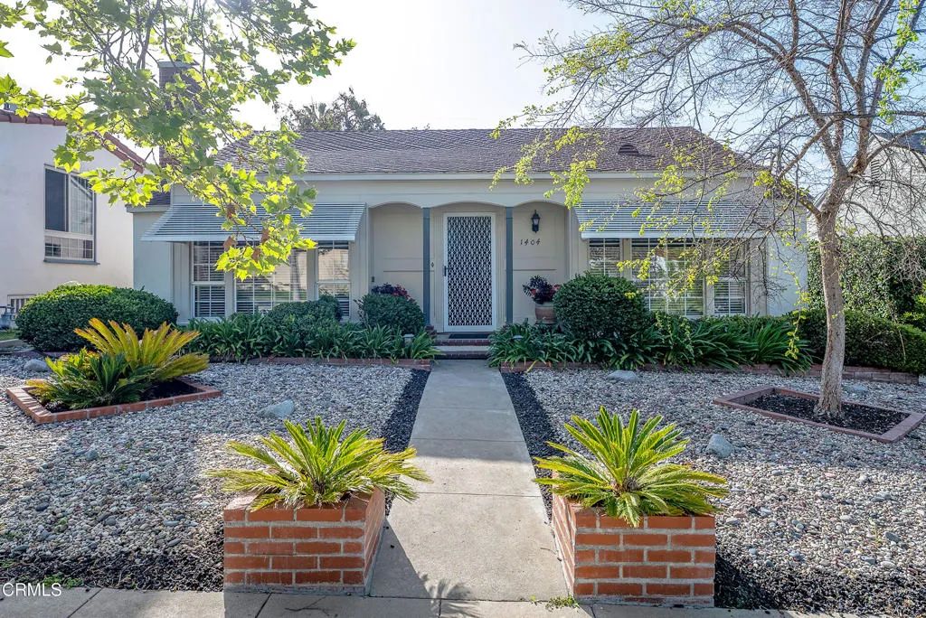 1404 Sycamore Avenue, Glendale, CA 91201