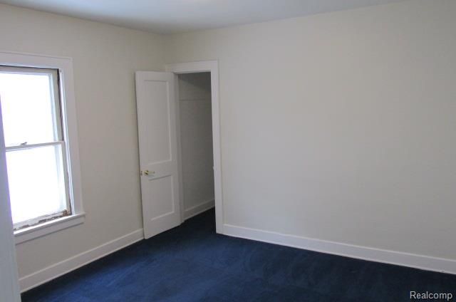 995 Lakeview Street, Waterford, MI 48328