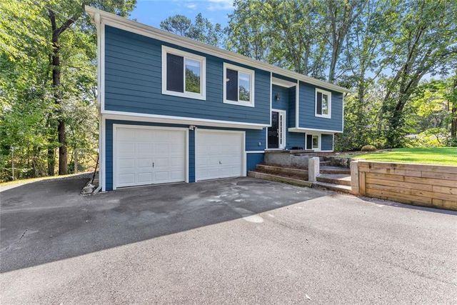 1725 Gordon Road, Cumming, GA 30040