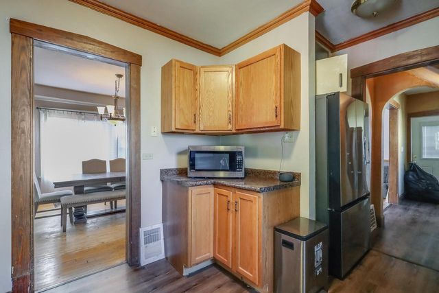 917 N 6th STREET, Manitowoc, WI 54220