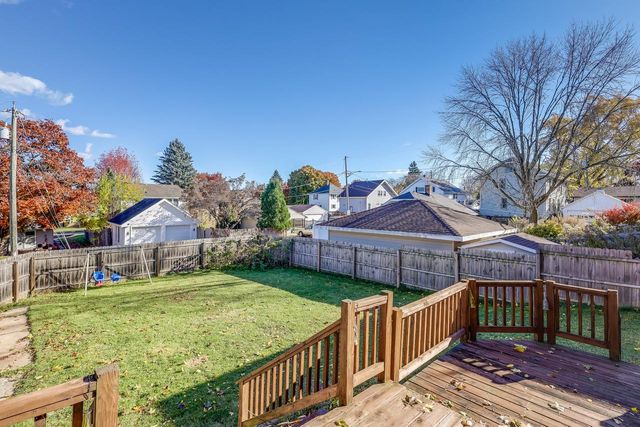 917 N 6th STREET, Manitowoc, WI 54220