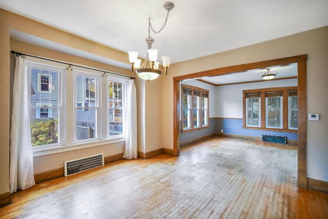 917 N 6th STREET, Manitowoc, WI 54220