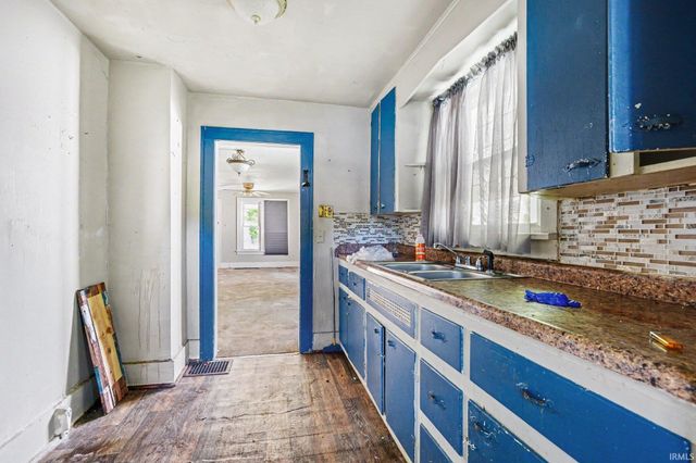 809 Altgeld Street, South Bend, IN 46614