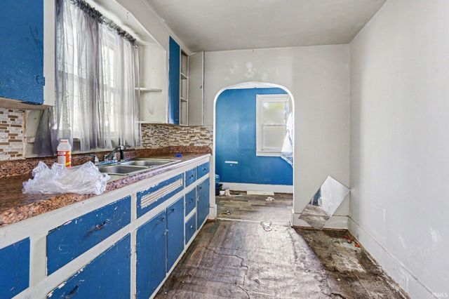 809 Altgeld Street, South Bend, IN 46614
