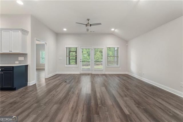 35 Pinewood Court, Hiram, GA 30141