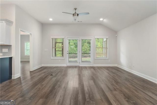 35 Pinewood Court, Hiram, GA 30141