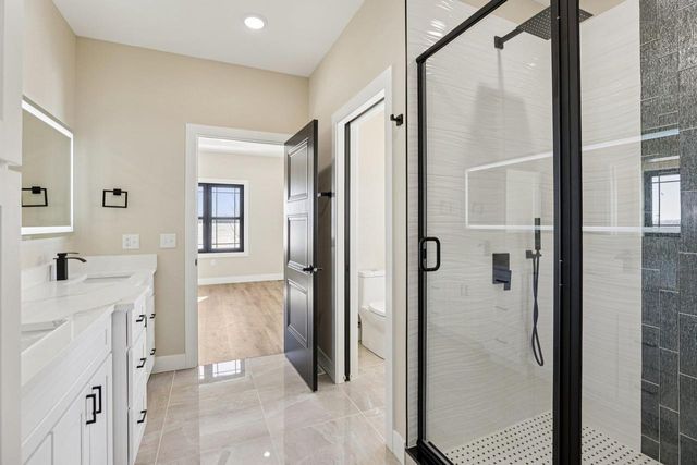 252 Falcon Court, Sauk City, WI 53583