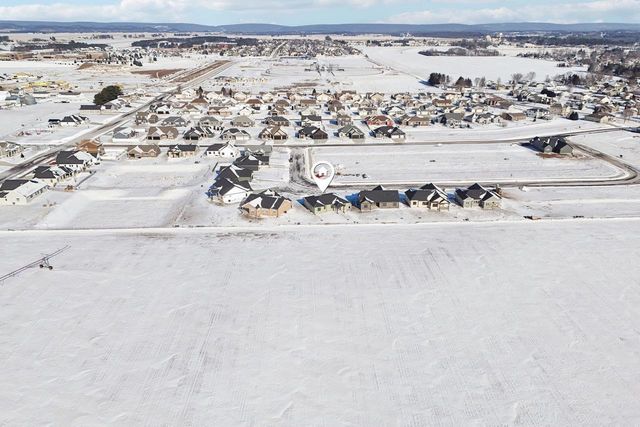 252 Falcon Court, Sauk City, WI 53583