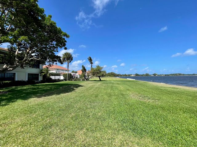 3600 N Shore Drive, West Palm Beach, FL 33407