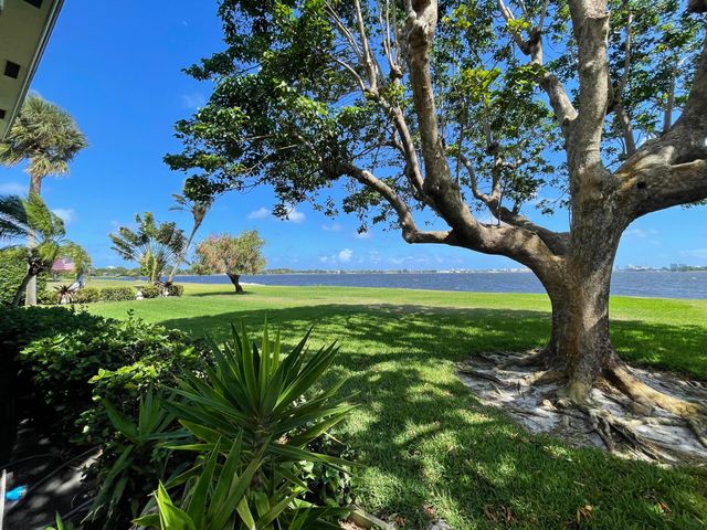 3600 N Shore Drive, West Palm Beach, FL 33407