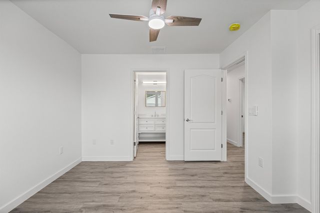 1100 Monte Vista DR, Lockhart, TX 78644