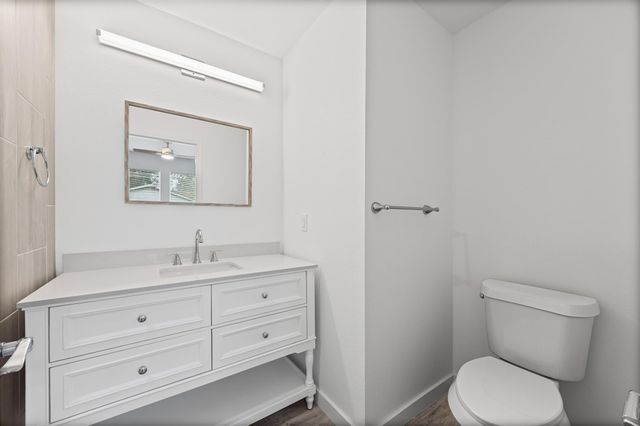 1100 Monte Vista DR, Lockhart, TX 78644