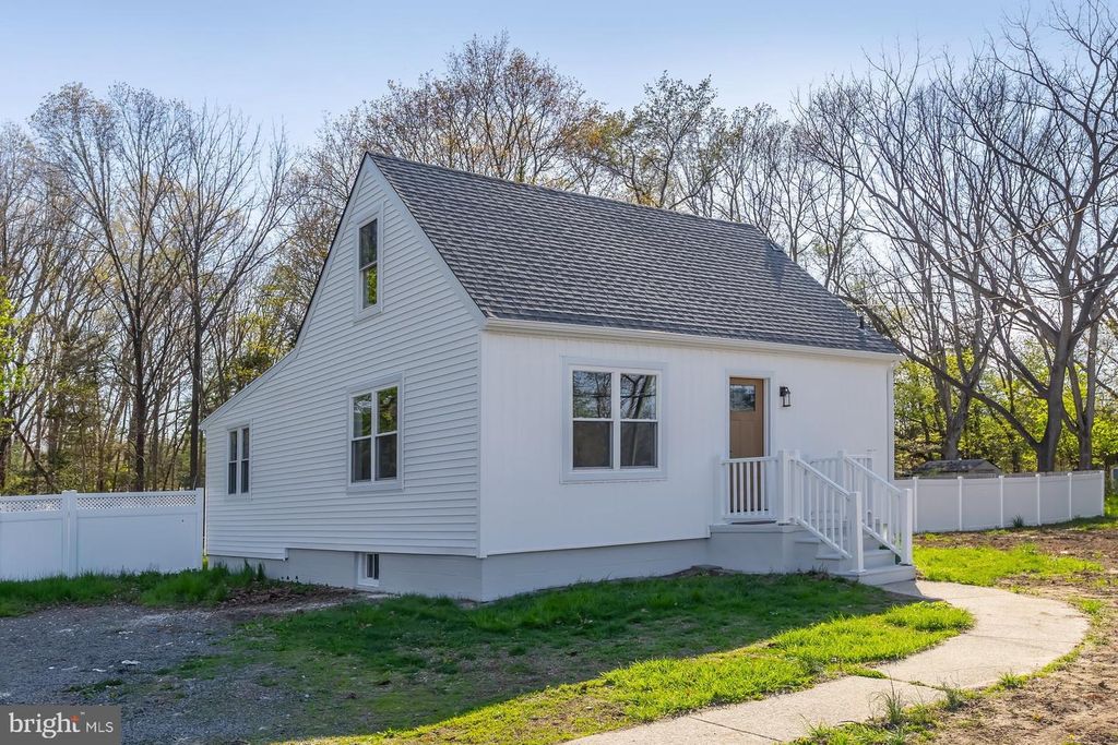 2569 HARDING HWY, Newfield, NJ 08344