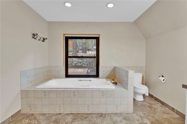 985 Pheasant, Wrightwood, CA 92397