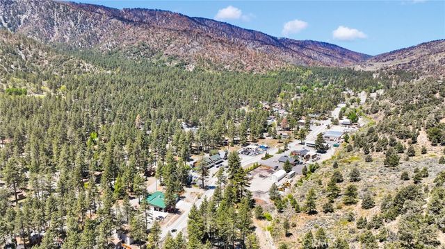 985 Pheasant, Wrightwood, CA 92397