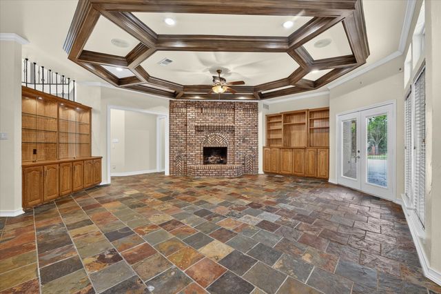 5811 Scenic Bay Court, Arlington, TX 76013