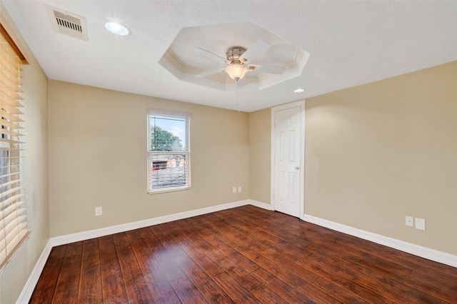 807 Ruth Street 805 807, Baytown, TX 77520