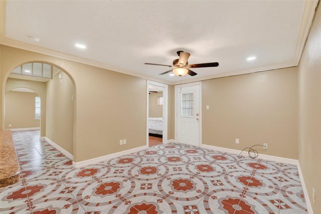 807 Ruth Street 805 807, Baytown, TX 77520