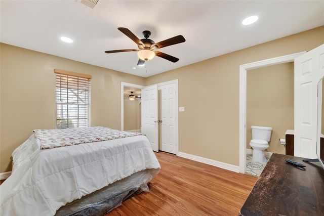 807 Ruth Street 805 807, Baytown, TX 77520