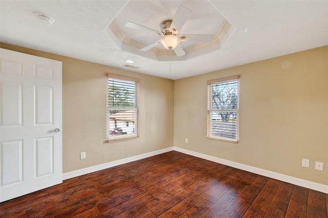 807 Ruth Street 805 807, Baytown, TX 77520