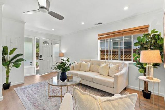 614 Warrington, Redwood City, CA 94063