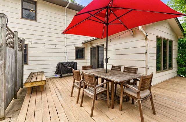 2831 54th Street, Des Moines, IA 50310
