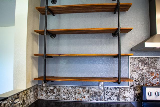 5169 S Fox Trot Drive, Tucson, AZ 85746