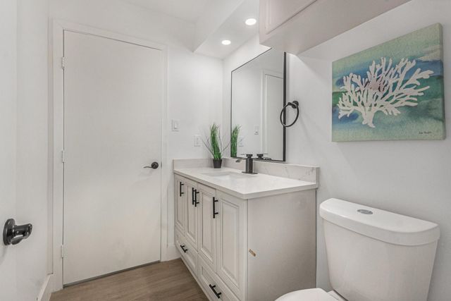 4334 Lake Grove Drive, Seabrook, TX 77586