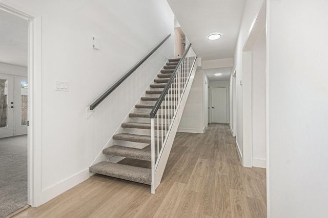 4334 Lake Grove Drive, Seabrook, TX 77586