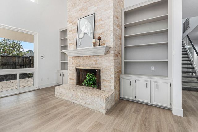 4334 Lake Grove Drive, Seabrook, TX 77586