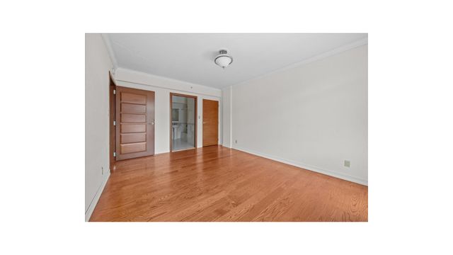 3511 Cambridge Ave Apt 6B, New York City, NY 10463