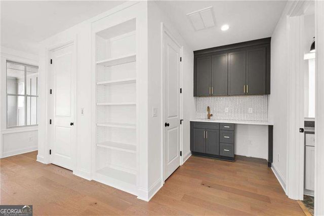 3445 Commander Cove View, Suwanee, GA 30024